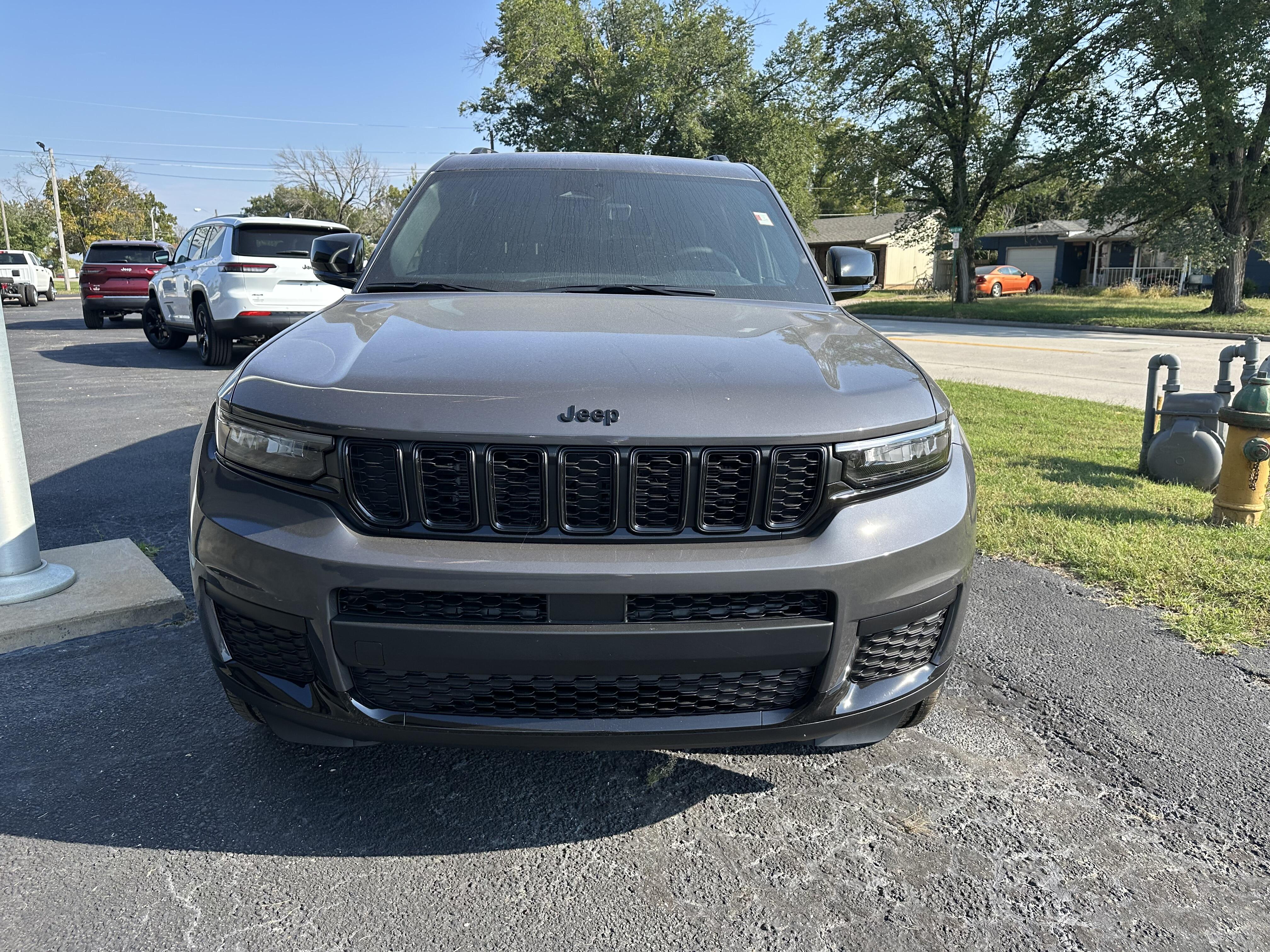 2025 Jeep Grand Cherokee L Altitude - Photo 14