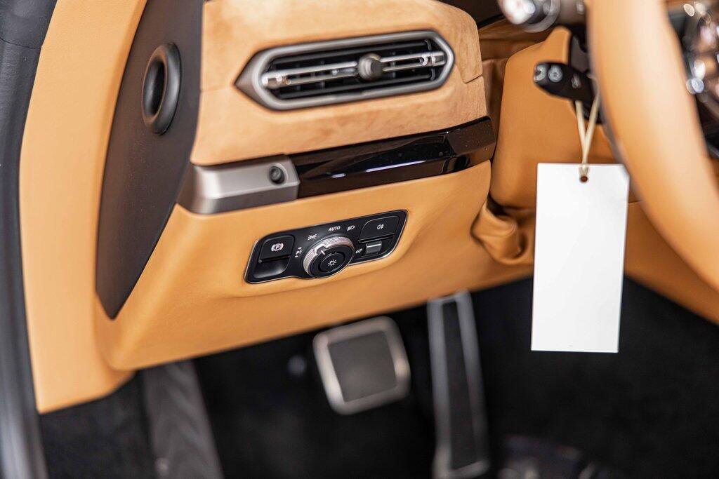2026 Aston Martin Vantage Base - Photo 19
