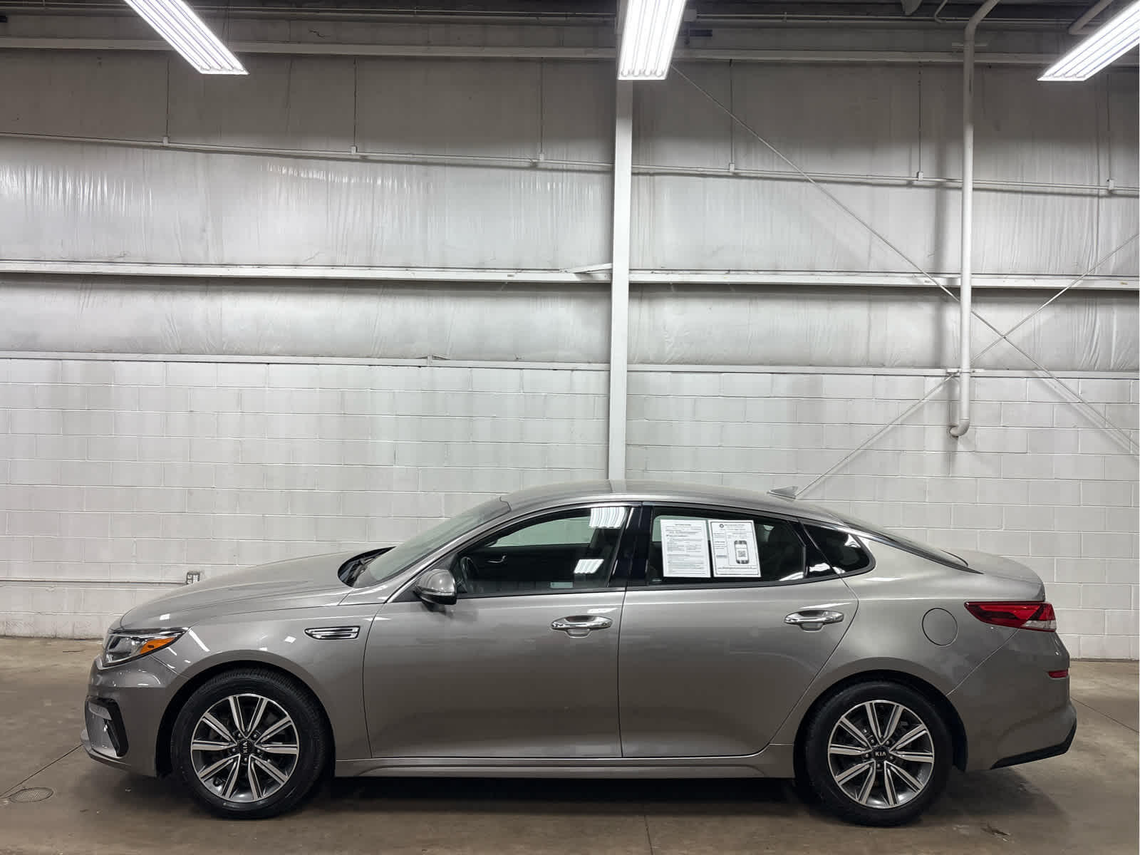 Used 2019 Kia Optima EX with VIN 5XXGU4L14KG321927 for sale in Wilmington, OH