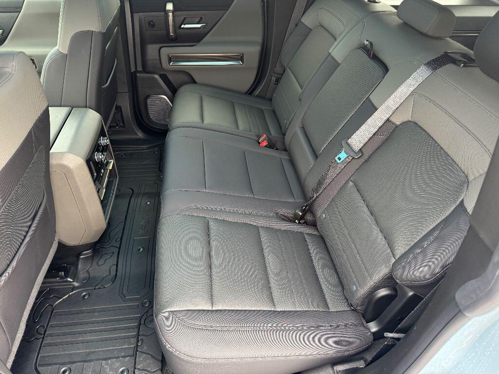 2025 GMC HUMMER EV 3X - Photo 11