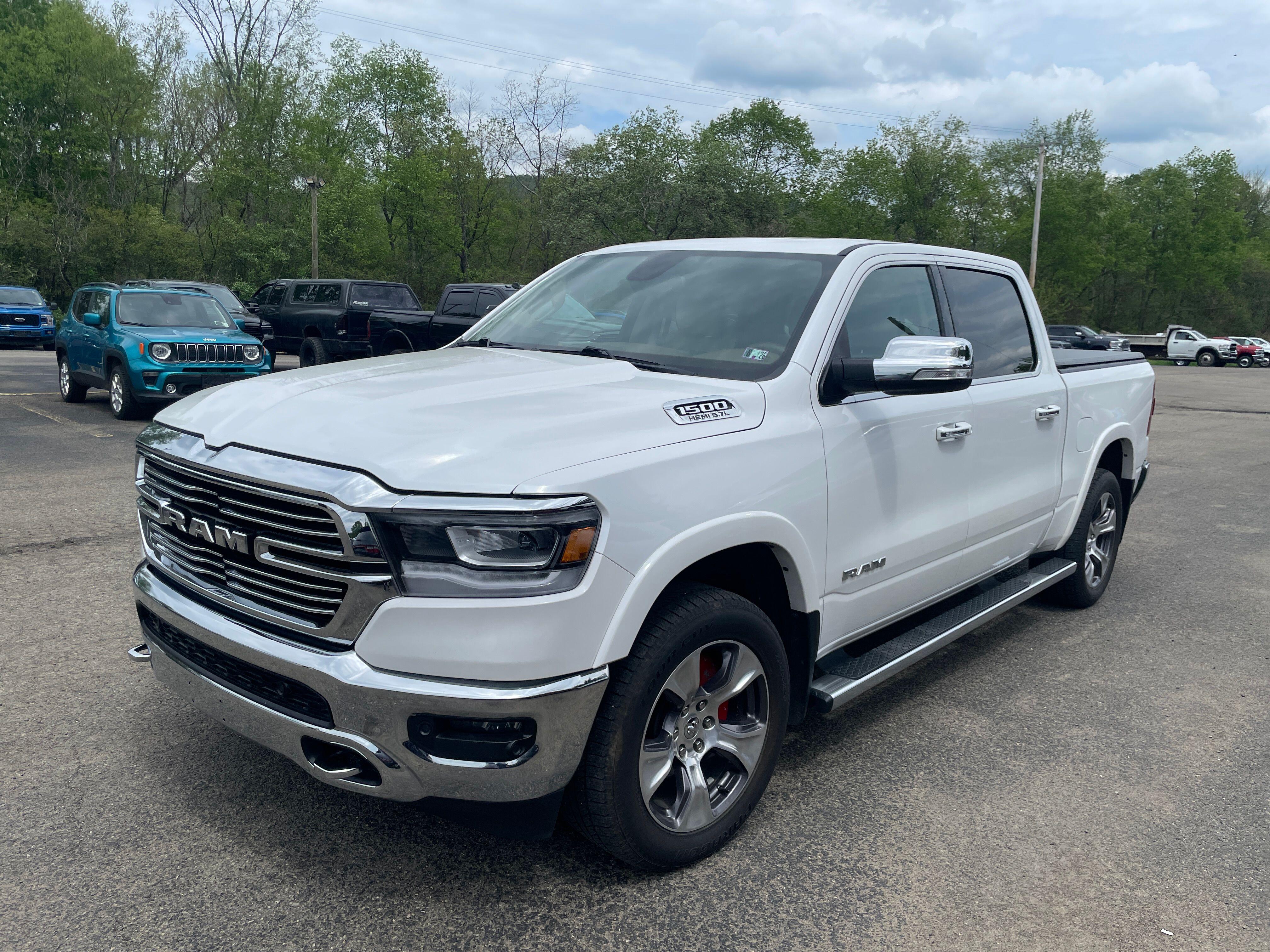 2019 RAM 1500 Laramie 4x4 Crew Cab 5'7's photo