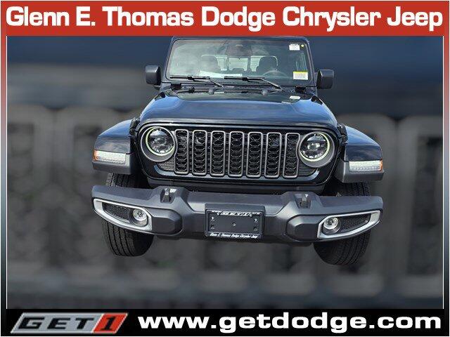 2026 Jeep Gladiator Sahara