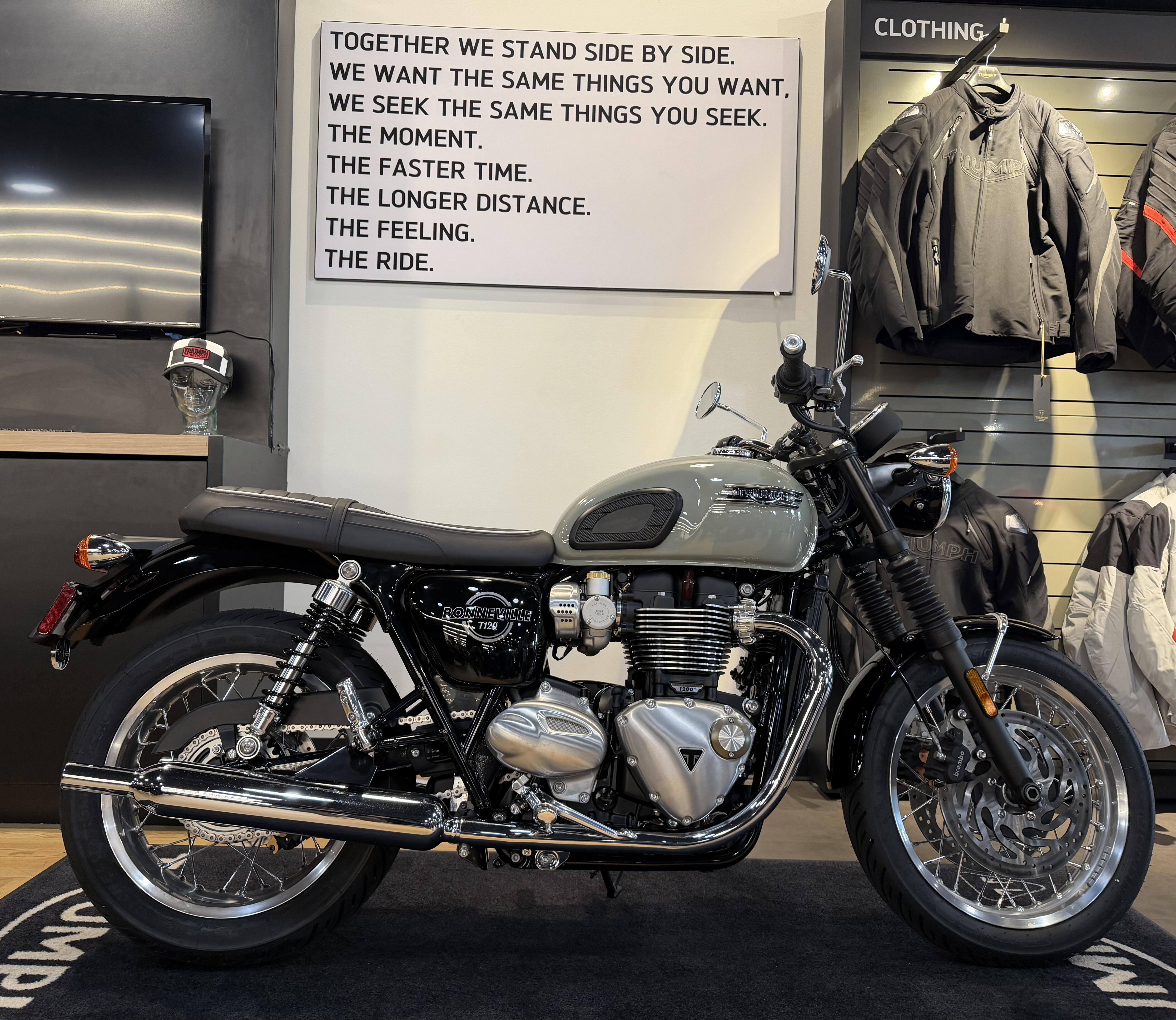 2026 Triumph Bonneville T120
