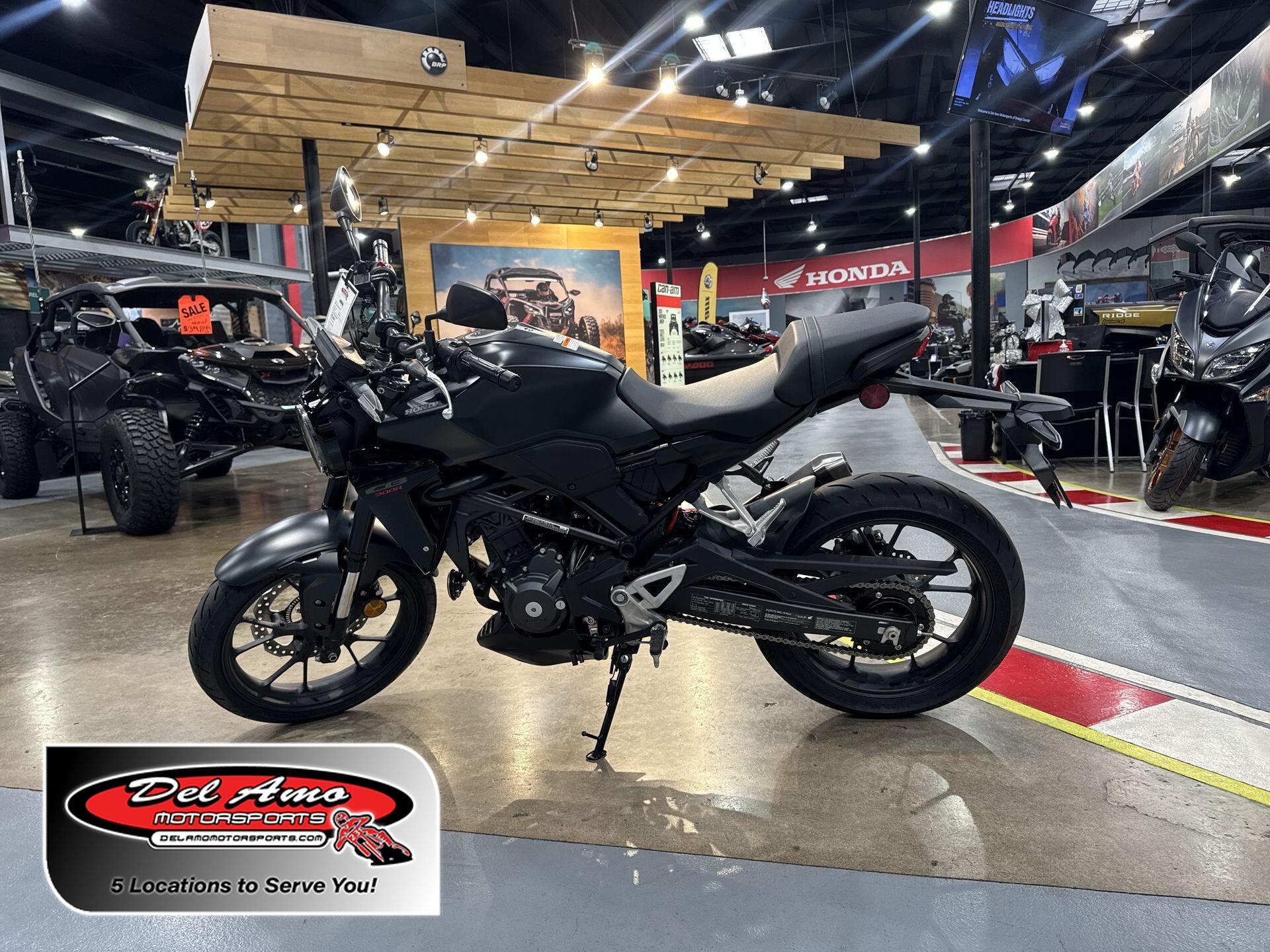 2025 Honda CB300R ABS