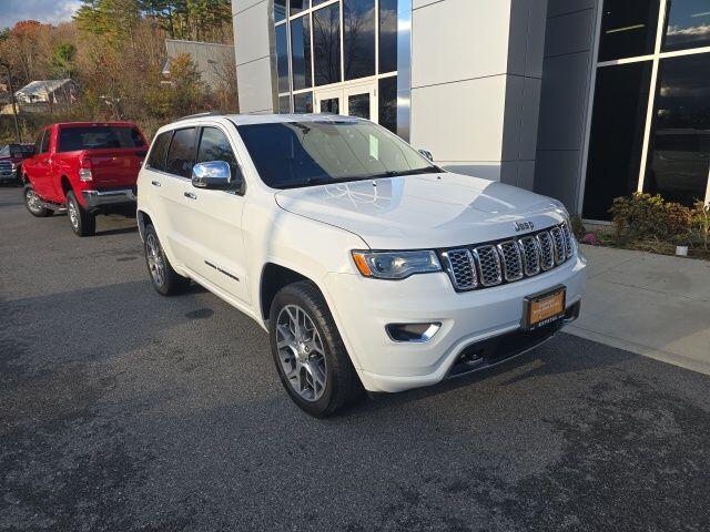2020 Jeep Grand Cherokee Overland's photo
