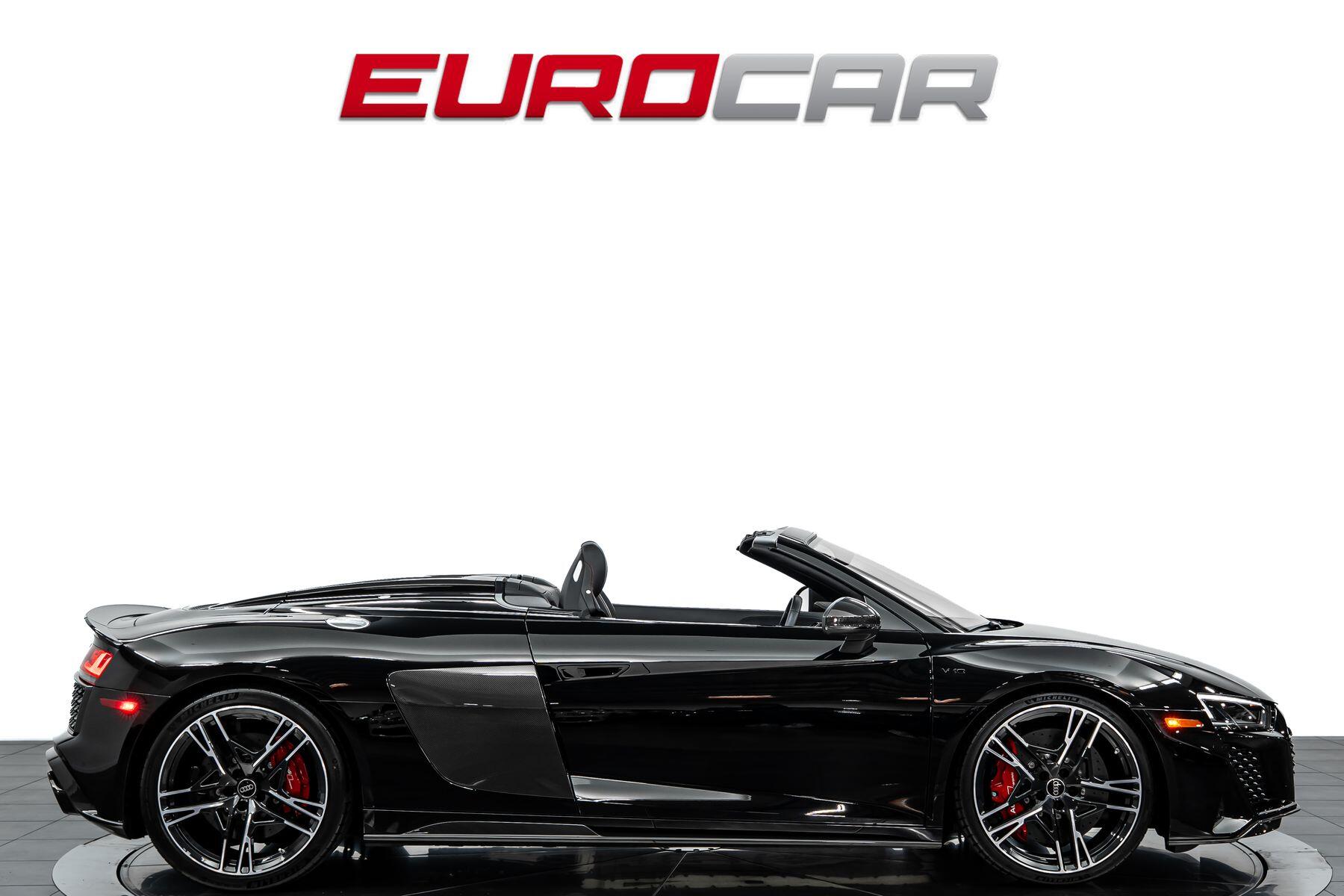 2023 Audi R8 Spyder V10 Performance quattro *HUGE CARBON OPTIONS*Image 8