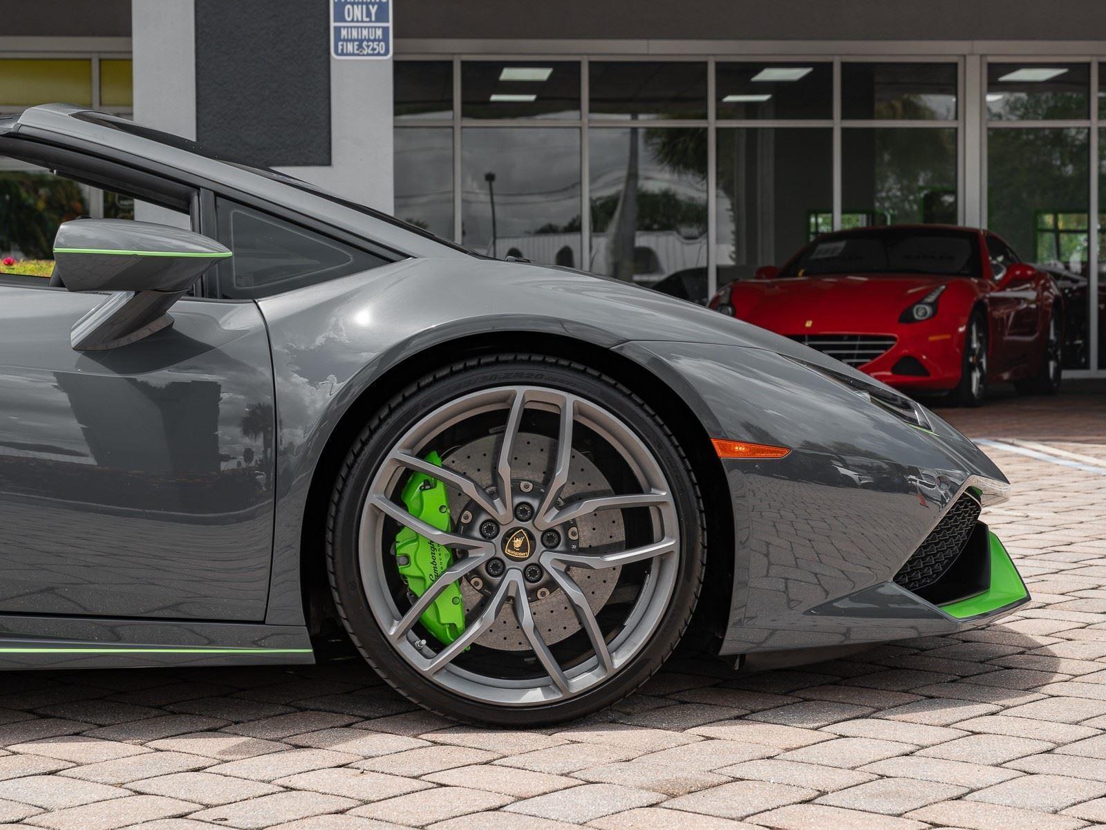 Used 2016 Lamborghini Huracan LP 610-4 Spyder