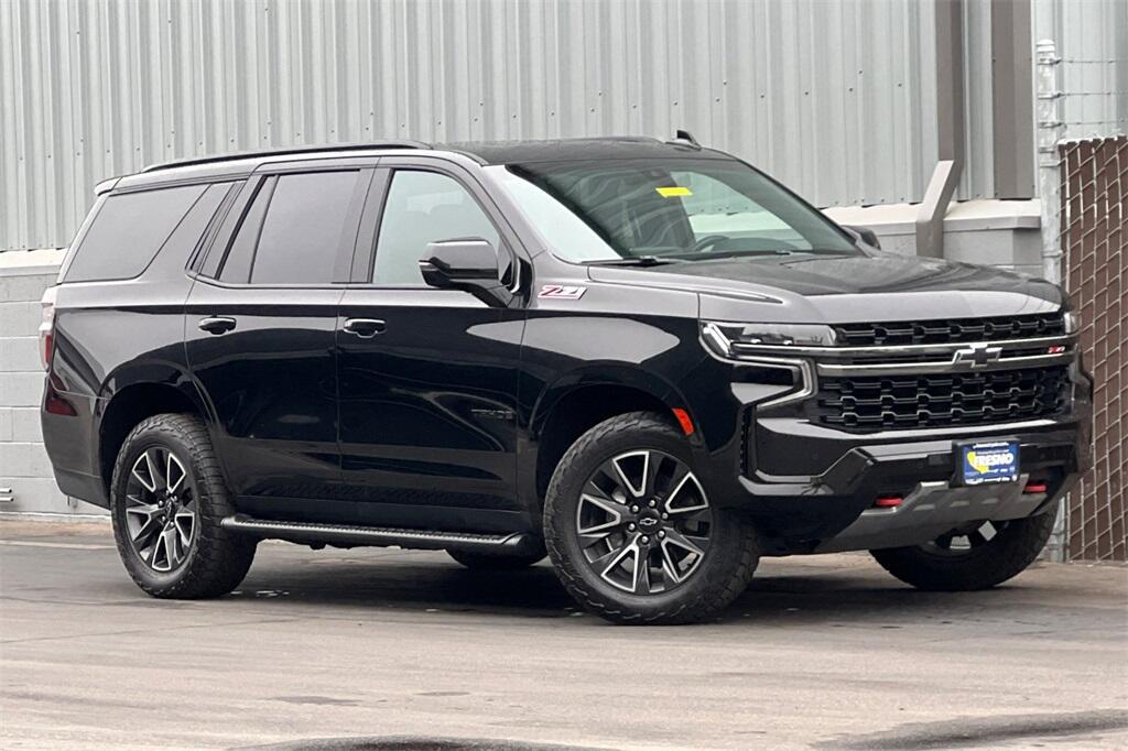 Used 2022 Chevrolet Tahoe Z71 with VIN 1GNSKPKL9NR135605 for sale in Fresno, CA