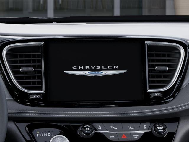 2025 Chrysler Pacifica Select - Photo 18