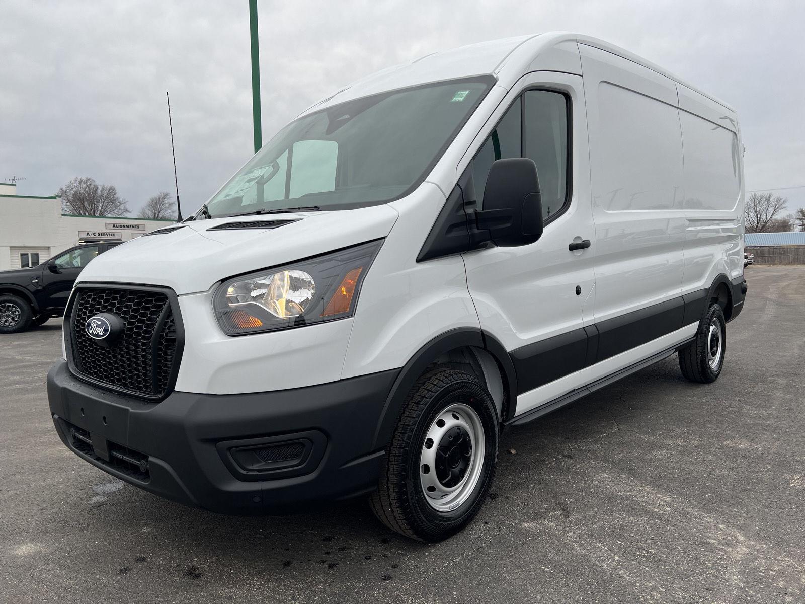 2026 Ford Transit Van Base - Photo 10