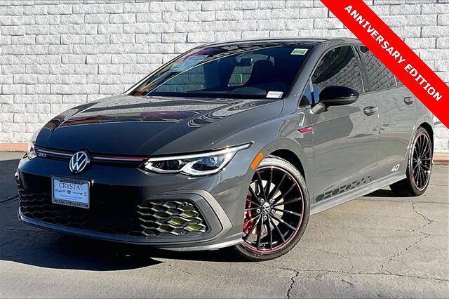 2023 Volkswagen Golf GTI 40TH Anniversary Edition's photo