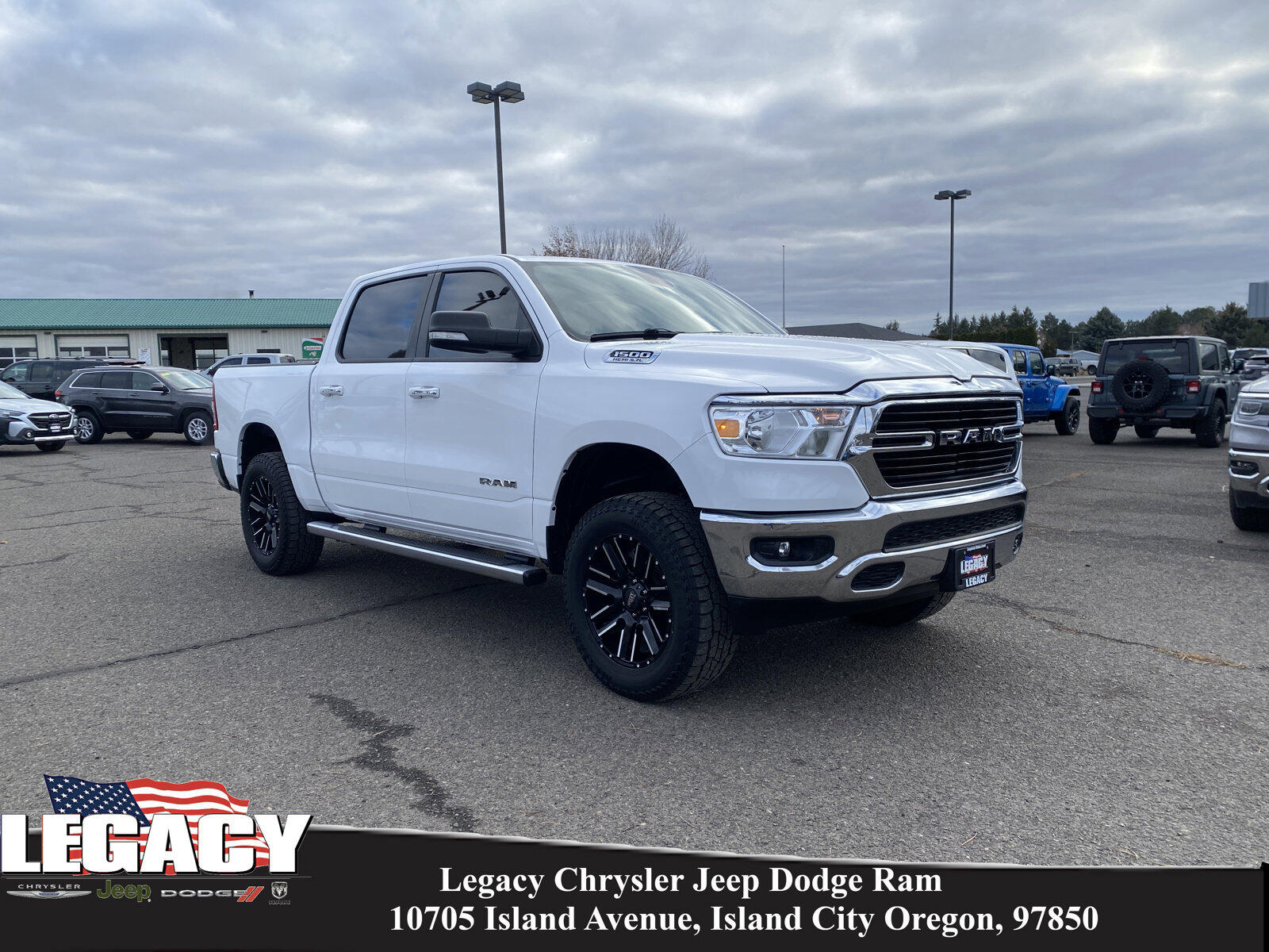 Used 2020 RAM Ram 1500 Pickup Big Horn/Lone Star with VIN 1C6SRFFT2LN275631 for sale in Island City, OR