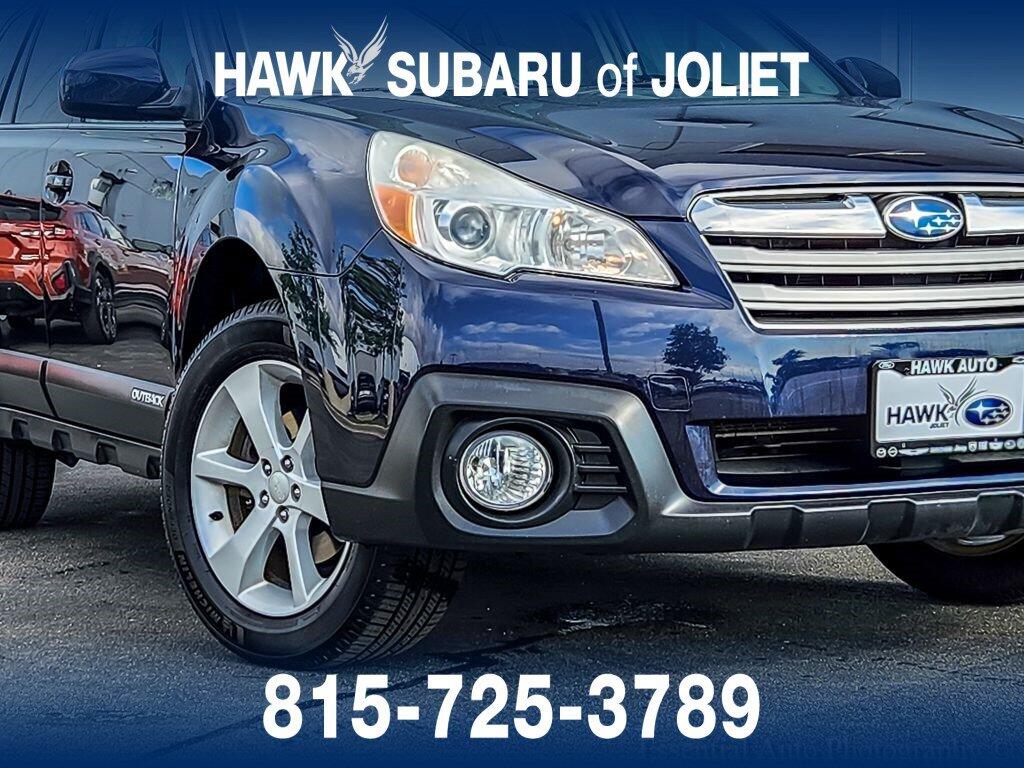 Used 2014 Subaru Outback 2.5i Premium with VIN 4S4BRCCC6E3266100 for sale in Glenview, IL