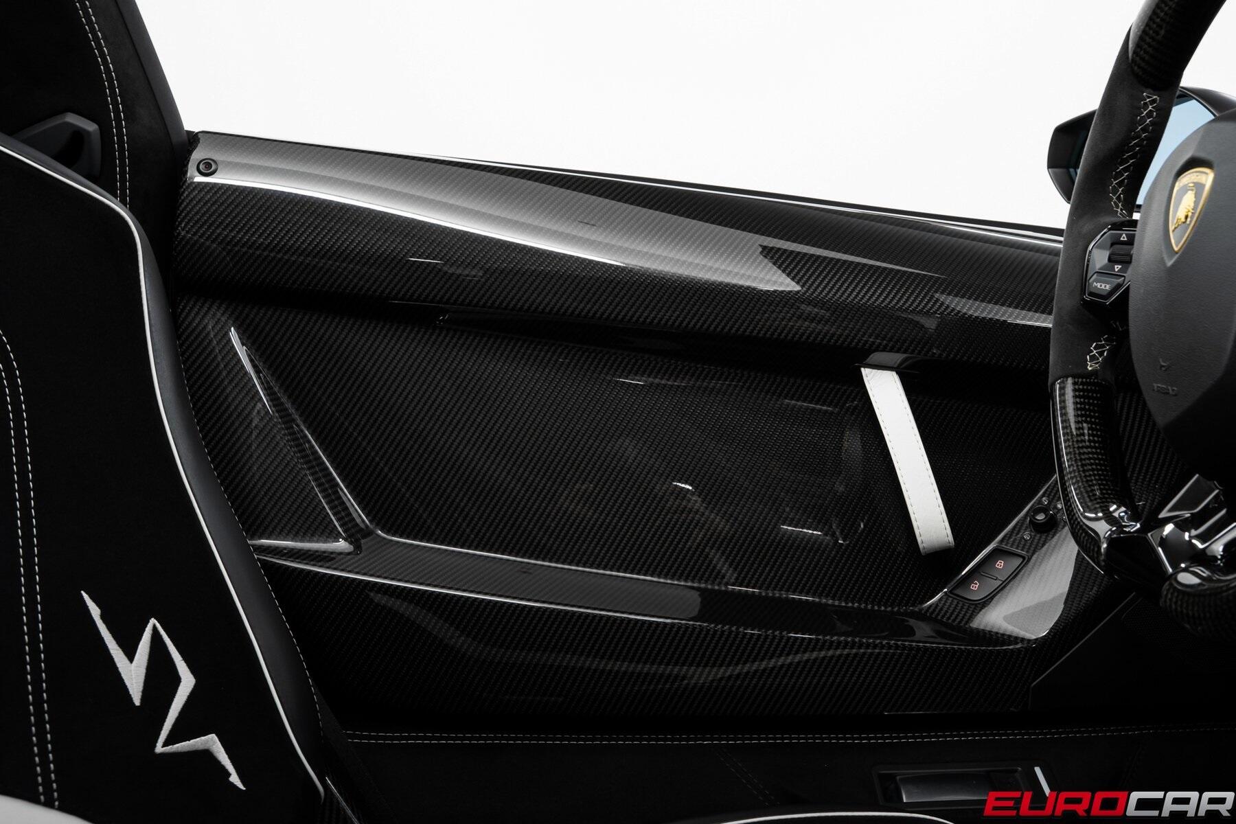 2017 Lamborghini Aventador LP750-4 SV *HUGE CARBON OPTIONS * FULL PPF*Image 31