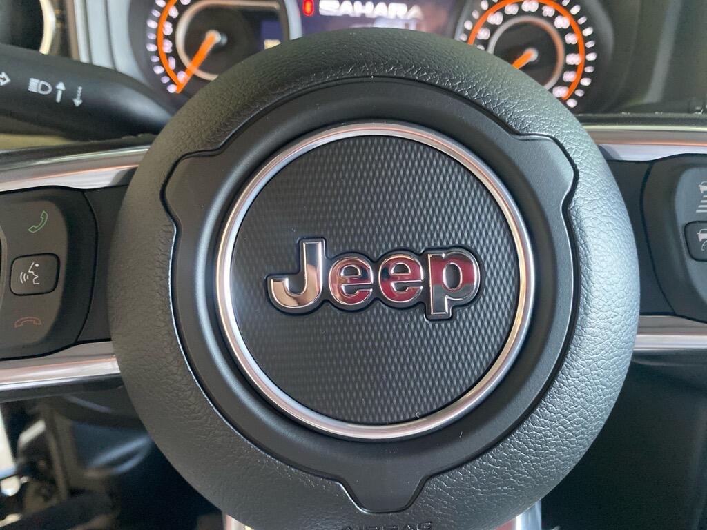 2025 Jeep Wrangler 4-Door Sahara - Photo 27