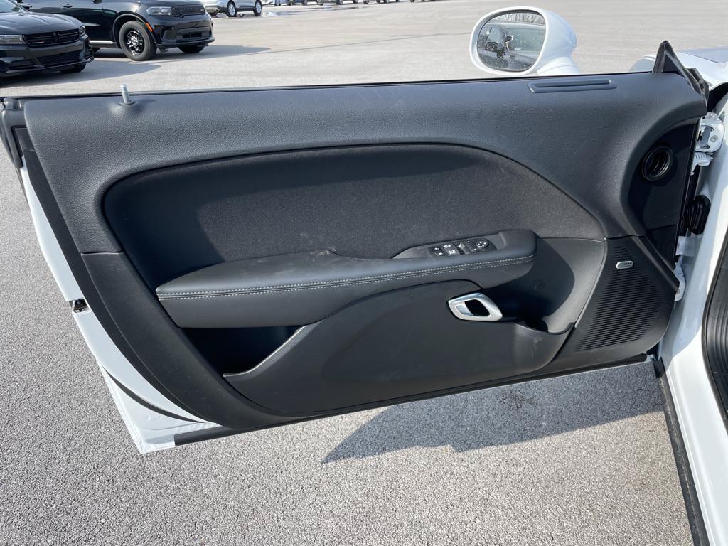 2023 Dodge Challenger R/T - Photo 10