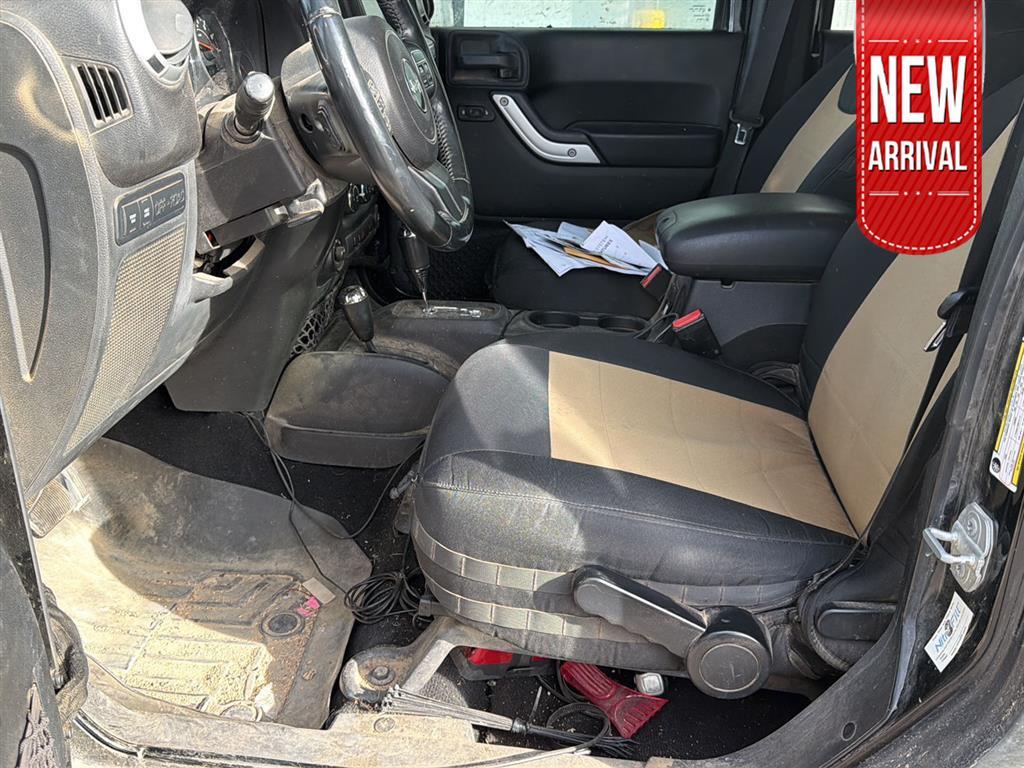 2015 Jeep Wrangler Unlimited Rubicon's photo